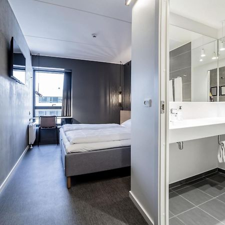 Four Points Flex By Sheraton Aalborg Bagian luar foto